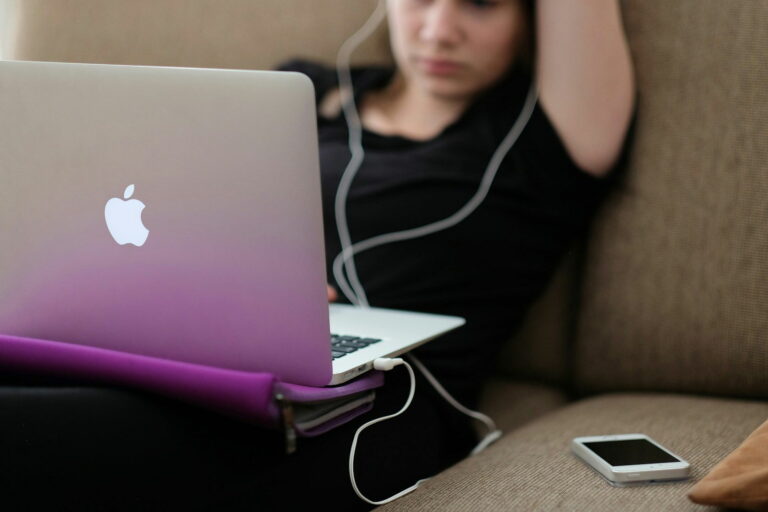 social media traps for teens