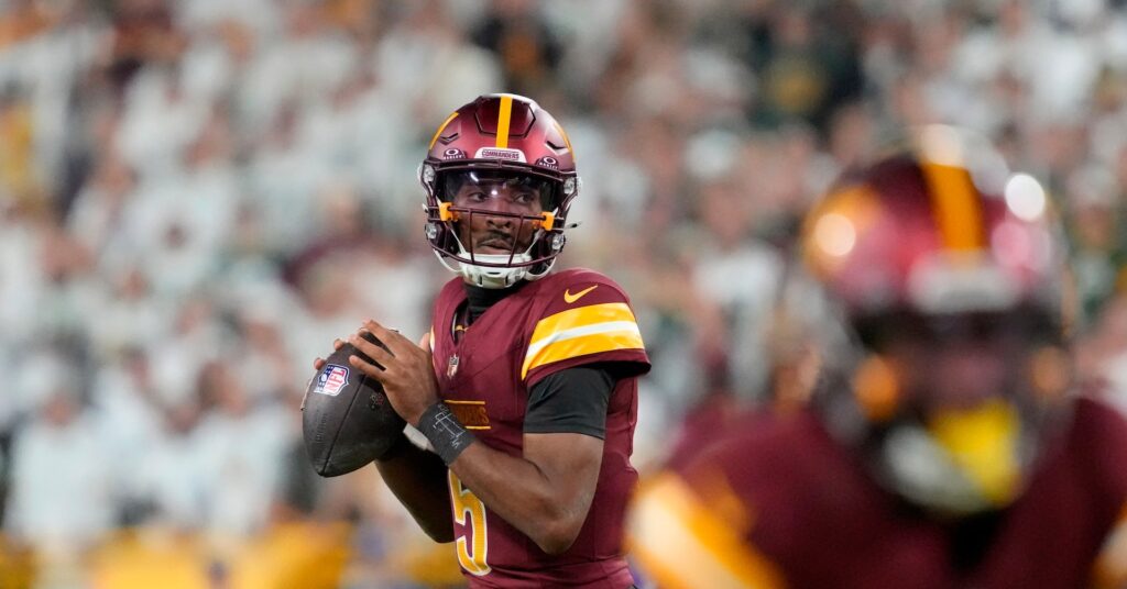 Jayden Daniels injury