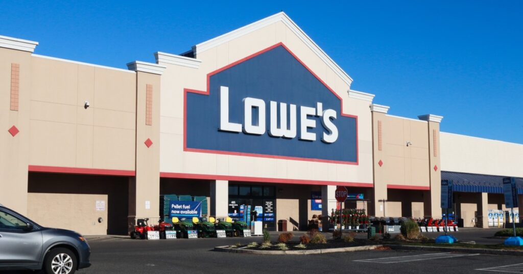 Lowe's Labor Day sale