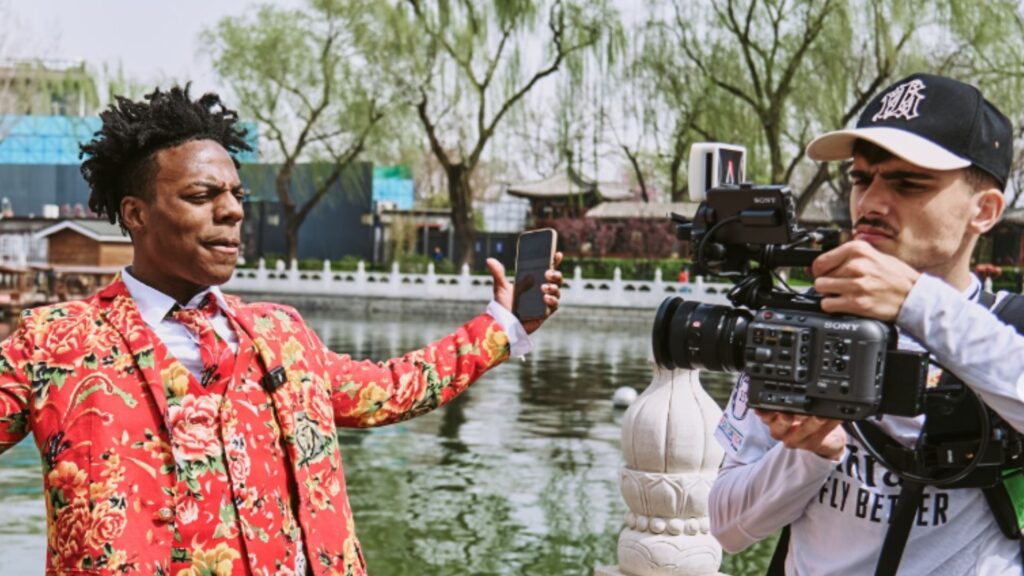 IShowSpeed Slipz falling out