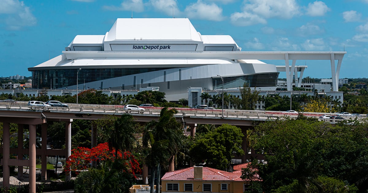 Carlos Alcaraz tennis exhibition