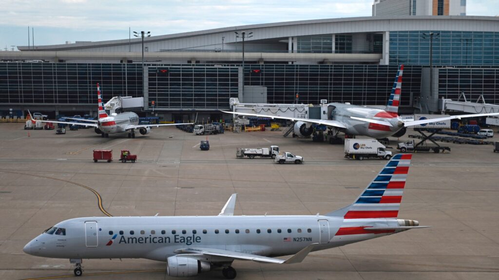 Dallas airport disruptions