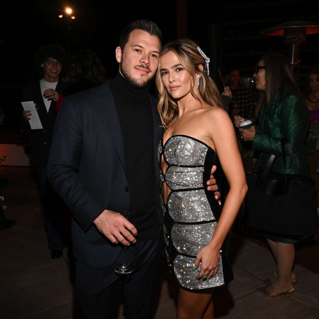 Zoey Deutch engagement ring