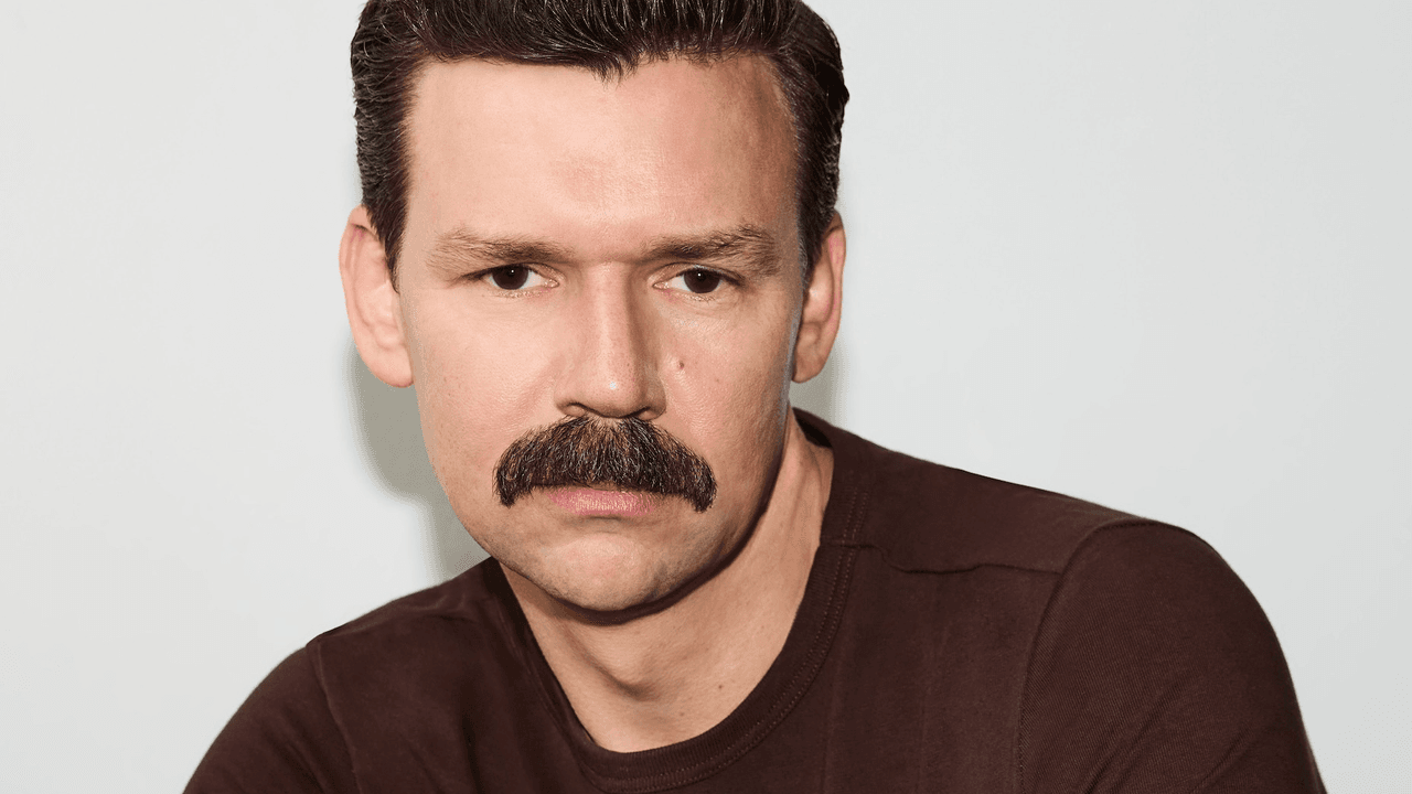 Image source: vogue.com - for informational purposes.