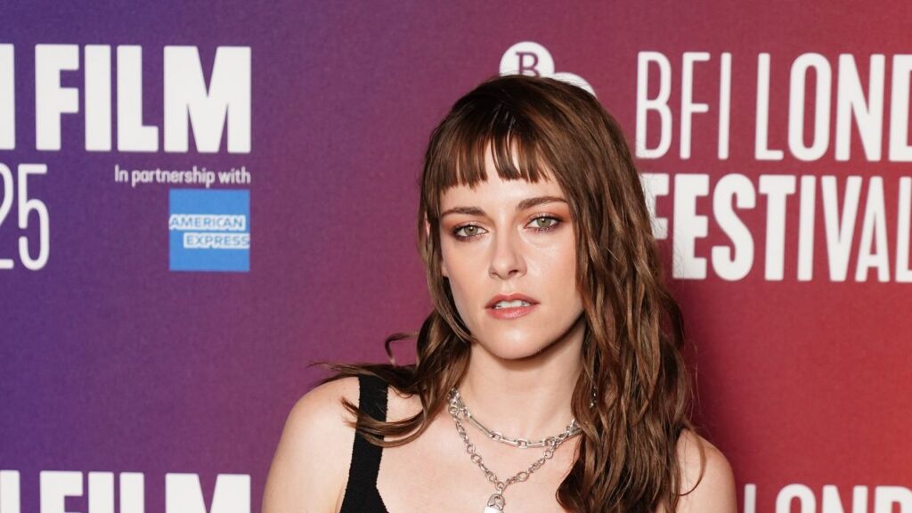 Kristen Stewart Chanel