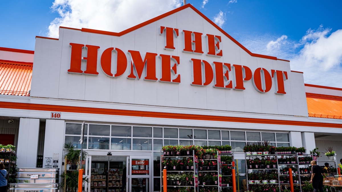 landscaping power tools