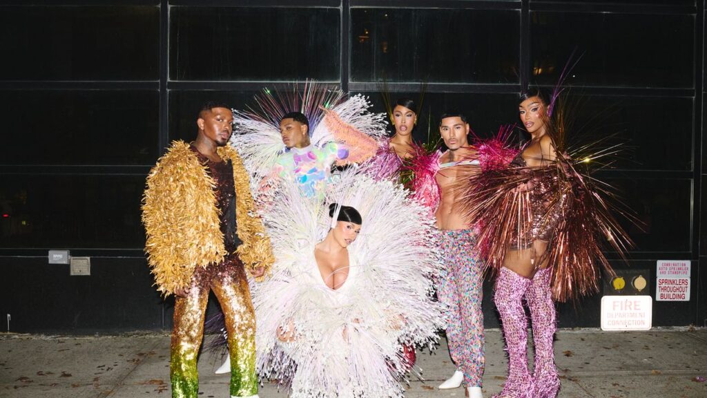 Gucci Porcelain Ball