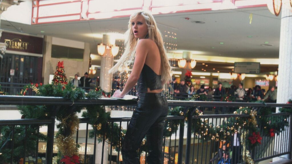 Samantha James holiday style