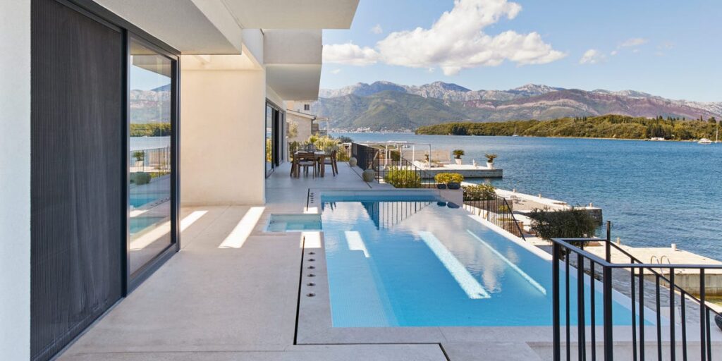 luxury travel privacy