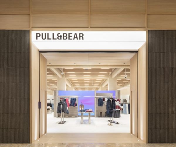 Pull&Bear flagship store