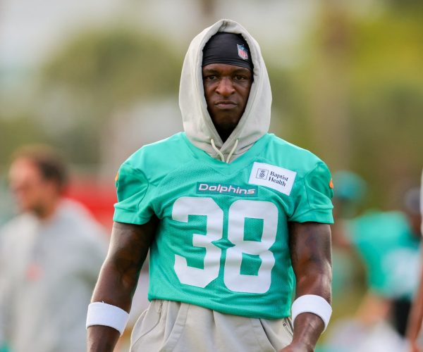 Mike Hilton Dolphins