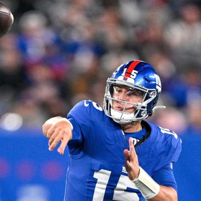 Giants waive Tommy DeVito