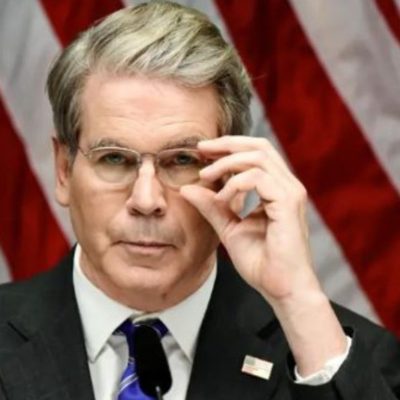 Indian rupee dollar comparison