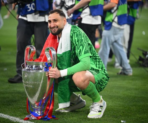 Donnarumma Yachine Trophy