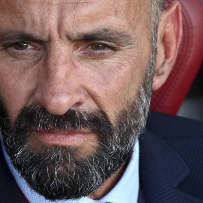 Roberto Olabe Aston Villa