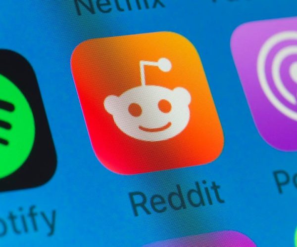 Reddit marketing