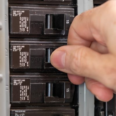 label circuit breaker