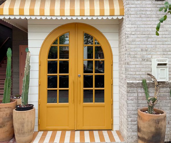 Image source: younghouselove.com - for informational purposes.