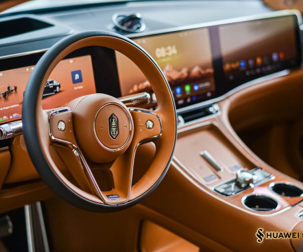 Huawei automotive sound engineering