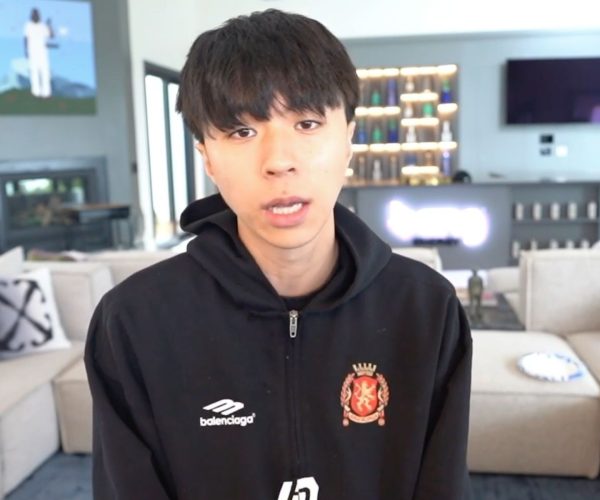 Ray retiring from streaming