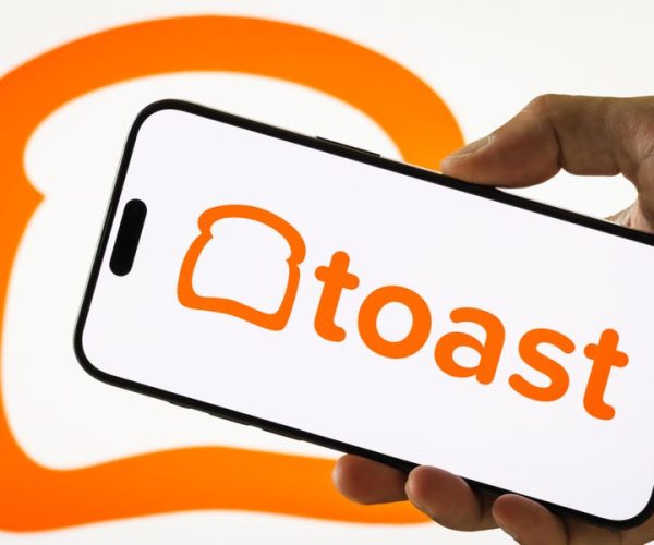 Toast stock earnings