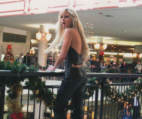 Samantha James holiday style