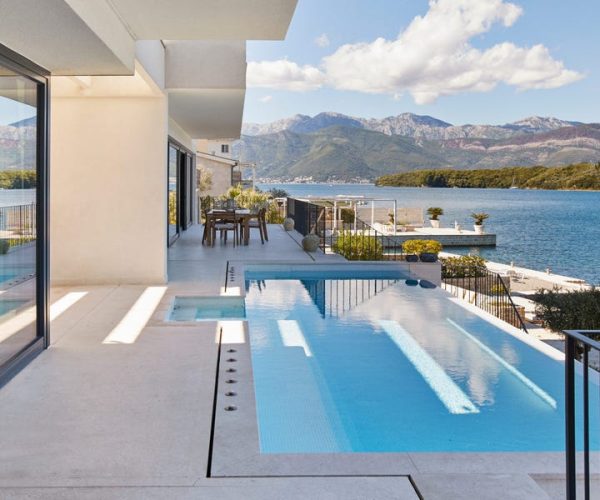 luxury travel privacy