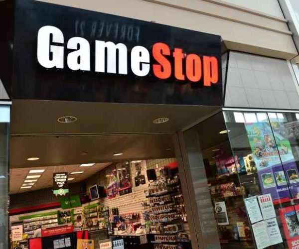 GameStop CEO pay package