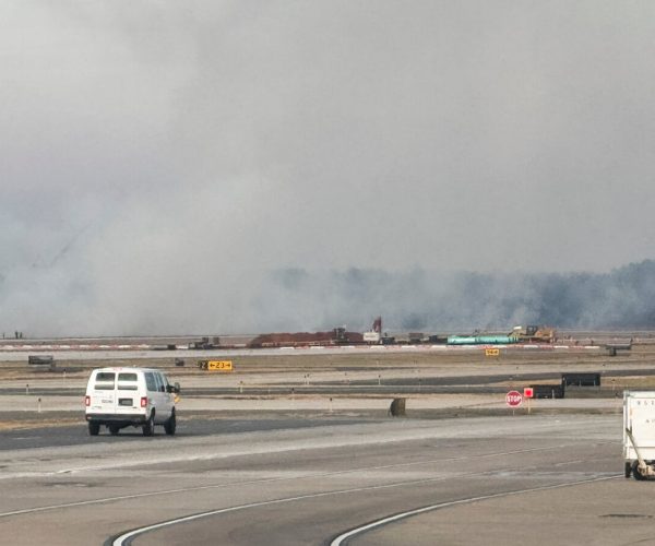 Dulles Airport flight emergency