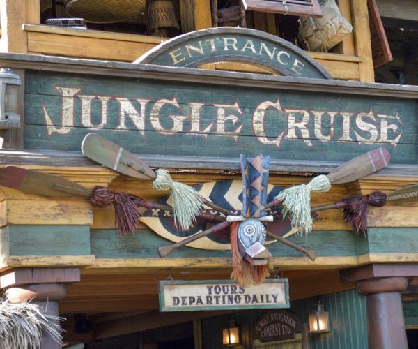 3D-printed Jungle Cruise canoe