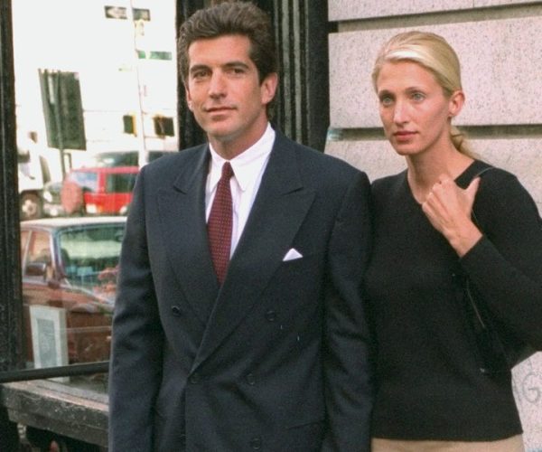 Carolyn Bessette Kennedy style