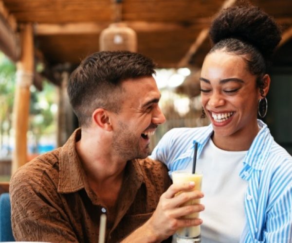 Leo woman Aquarius man compatibility