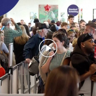 airport security lines