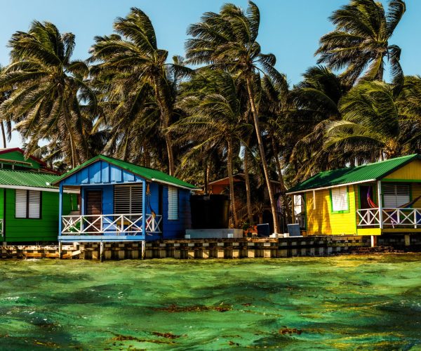 Tobacco Caye travel